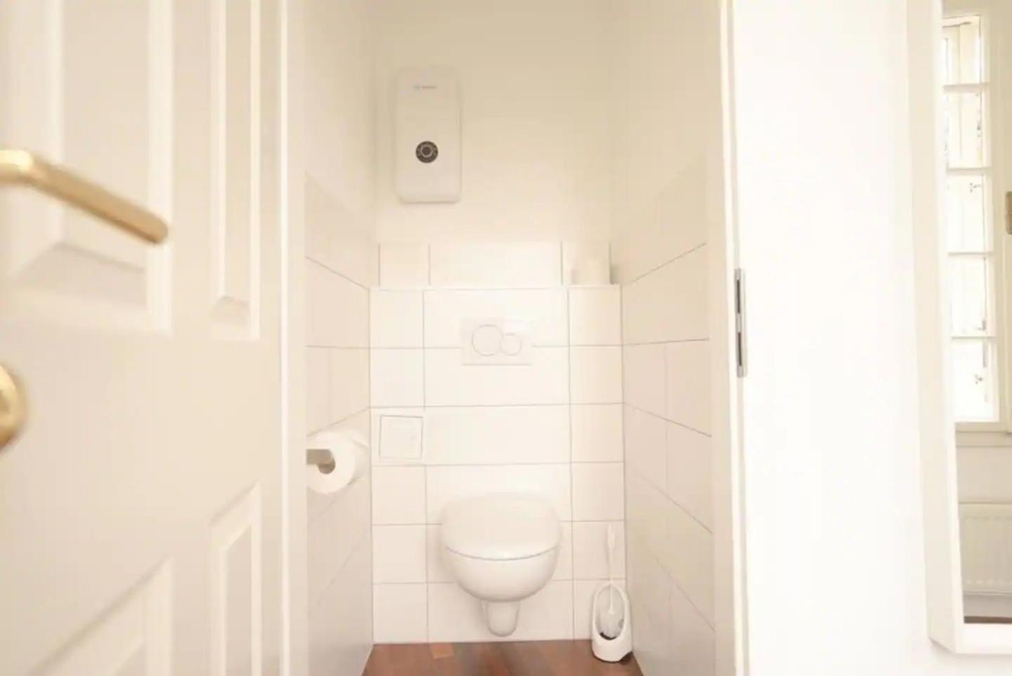 Apartmán Authentic Austrian Flat In The South Of Vienna Modling Exteriér fotografie