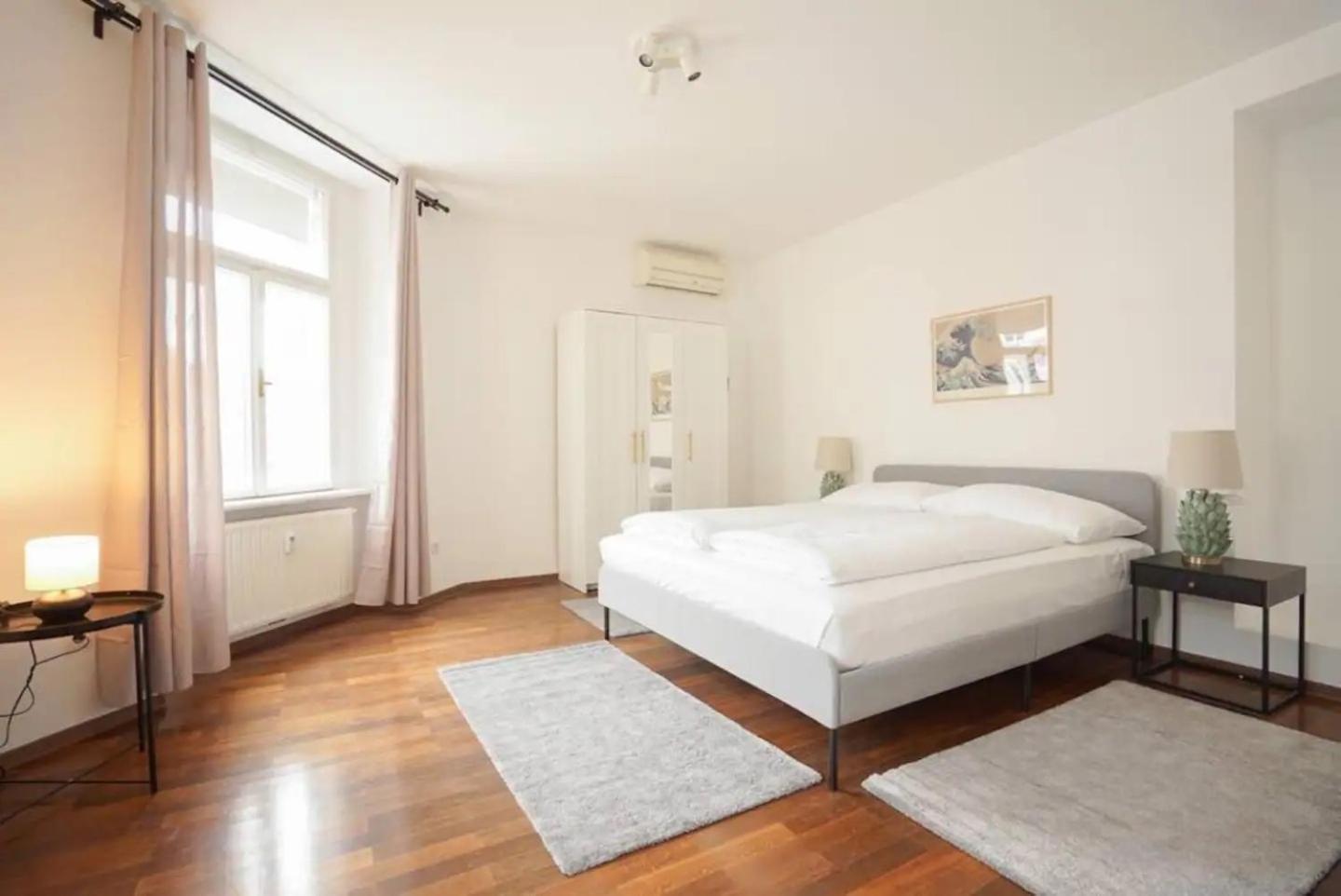 Apartmán Authentic Austrian Flat In The South Of Vienna Modling Exteriér fotografie