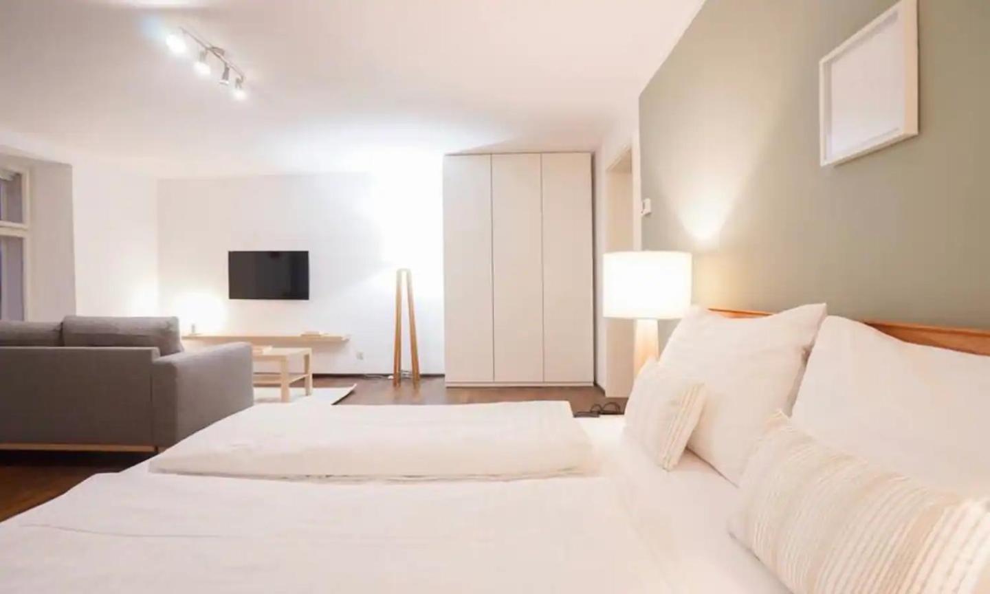 Apartmán Authentic Austrian Flat In The South Of Vienna Modling Exteriér fotografie
